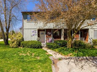50 Meadowbrook Ln #50, Palmer, MA 01069