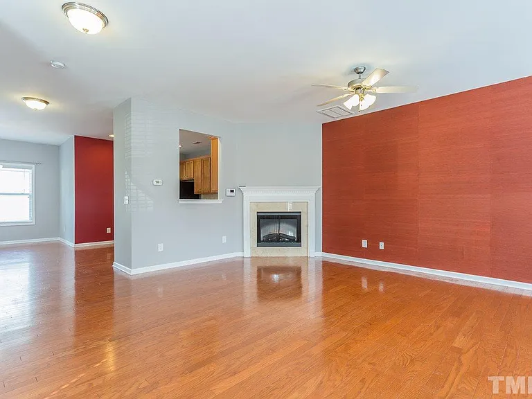 711 Keystone Park Dr #38 — Photo 2