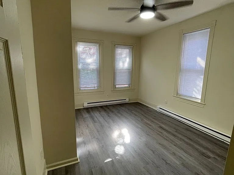 5122 Arch St — Photo 15