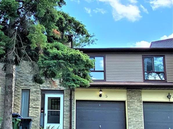 5 Thunder Grv, Toronto, ON M1V 1V1