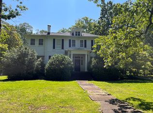 649 S Main St, Chatham, VA 24531