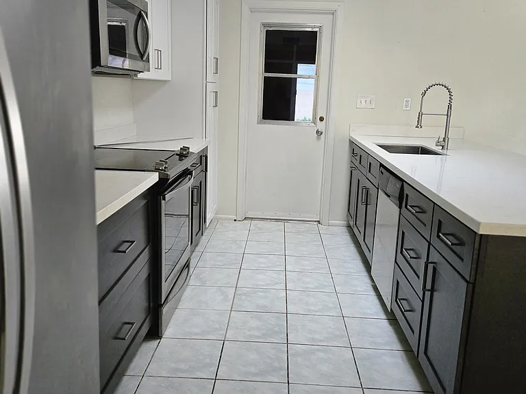 1144 E Palmcroft Dr — Photo 34