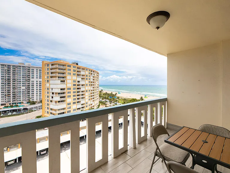305 N Pompano Beach Blvd #1007 — Photo 22