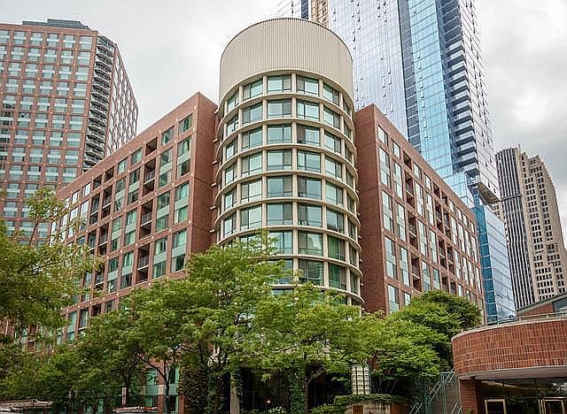 1st image of 480 N McClurg Ct APT 507