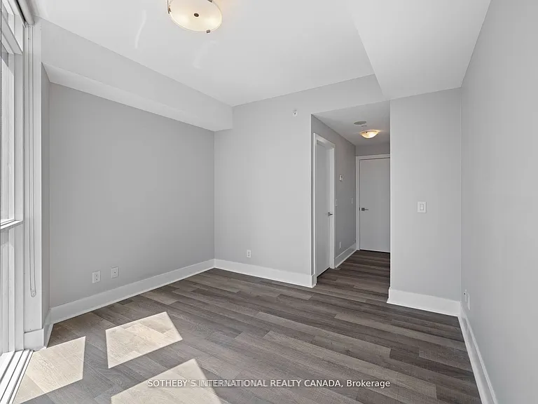 32 Davenport Rd #1508 — Photo 8