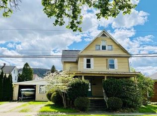 906 Madison Ave, Warren, PA 16365