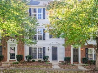 9708 Blossom Hill Dr, Huntersville, NC 28078