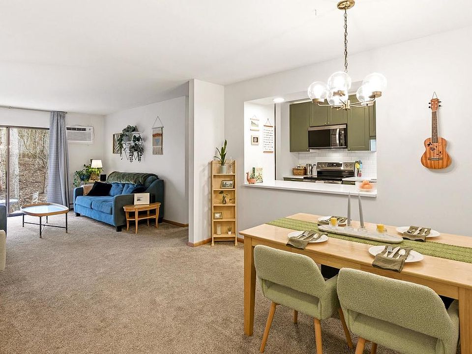 1st image of 1509 Martin Street #4