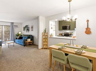 Parkside Garden, Madison, WI 53713