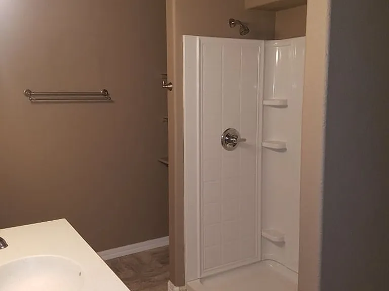 6508 Wellington Dr — Photo 20