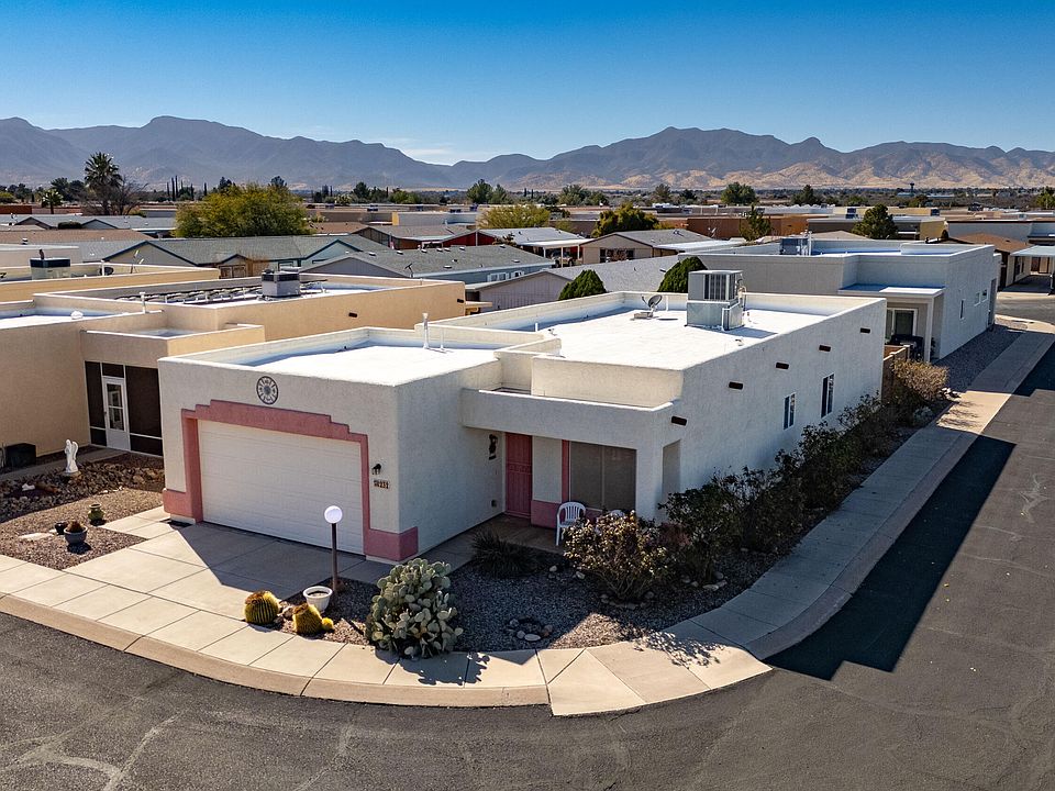 1st image of 232 S Clubhouse Ln