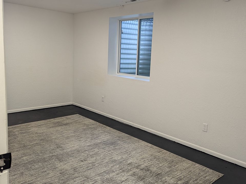 1st image of 3704 N Belmont Rd #B1
