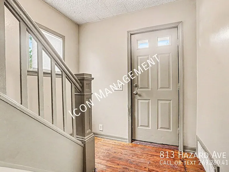 813 Hazard Ave — Photo 2
