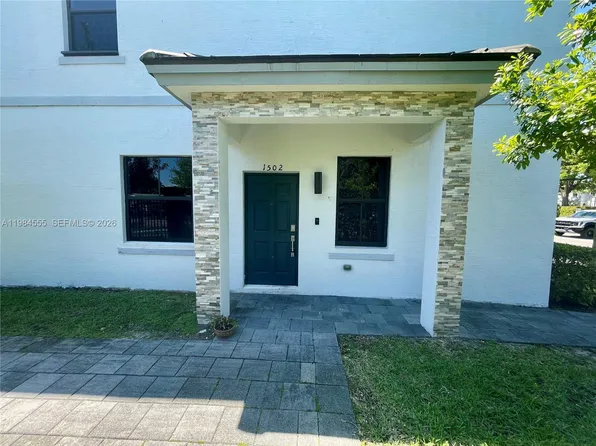 1502 SW 29th St, Fort Lauderdale, FL 33315