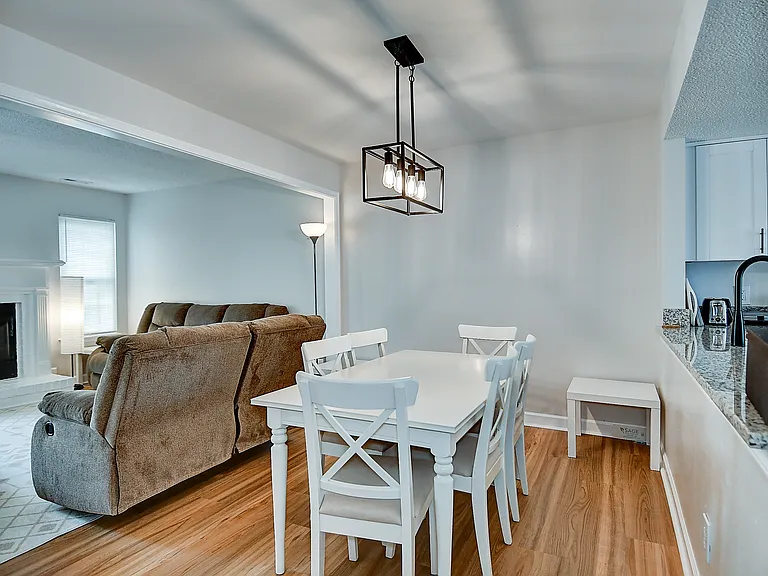770 Spence Cir — Photo 10