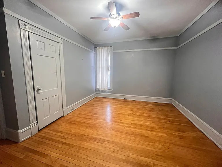 317 Henry Ave SE — Photo 11