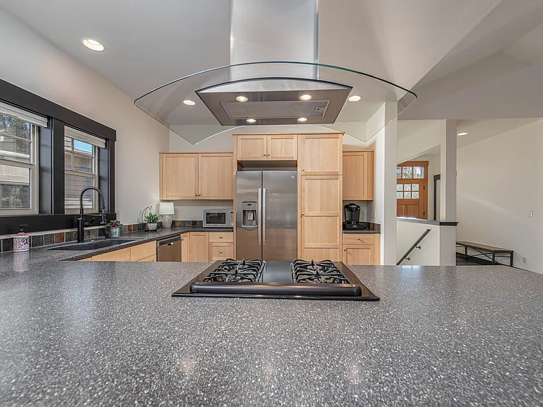 2340 NW Bens Ct — Photo 12