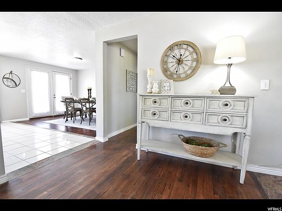 Front Rm, Dining, & Hall