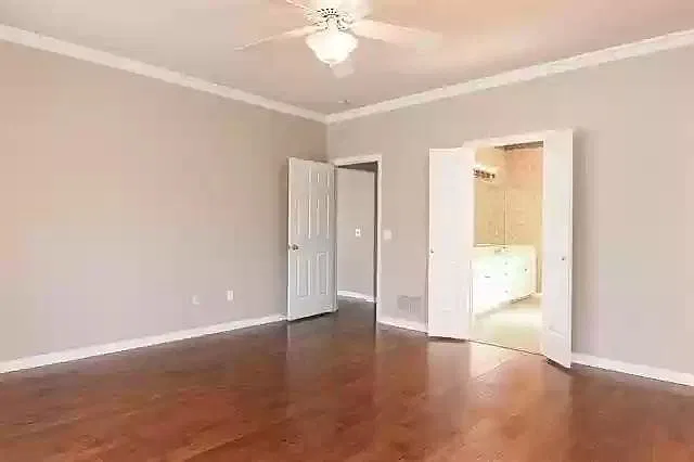 112 Worchester Ln — Photo 4