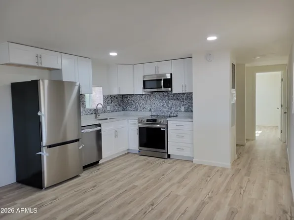 18026 N Cave Creek Road #1, Phoenix, AZ 85032