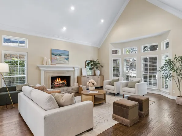 7207 Abrams Place Ct, Dallas, TX 75231