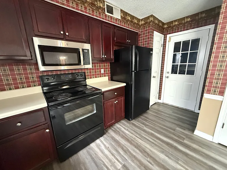 2478 Green Glen Dr — Photo 5