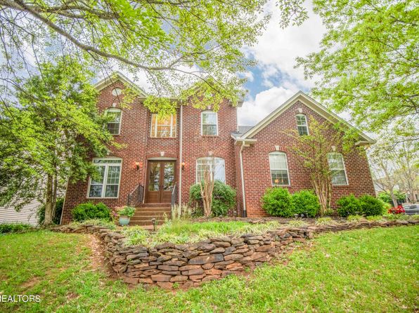 9013 Colebrook Ln, Knoxville, TN 37922