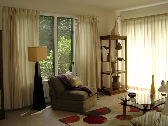 Light Bright Livingroom