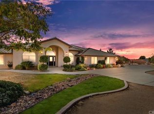 19507 Huasna Rd, Apple Valley, CA 92307