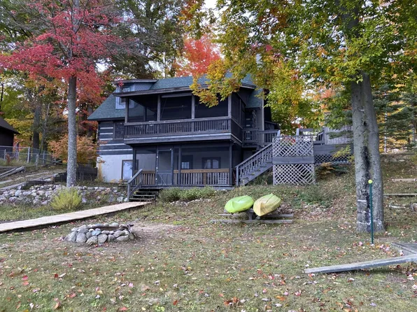 6381 E Trail Ridge Rd, Fountain, MI 49410