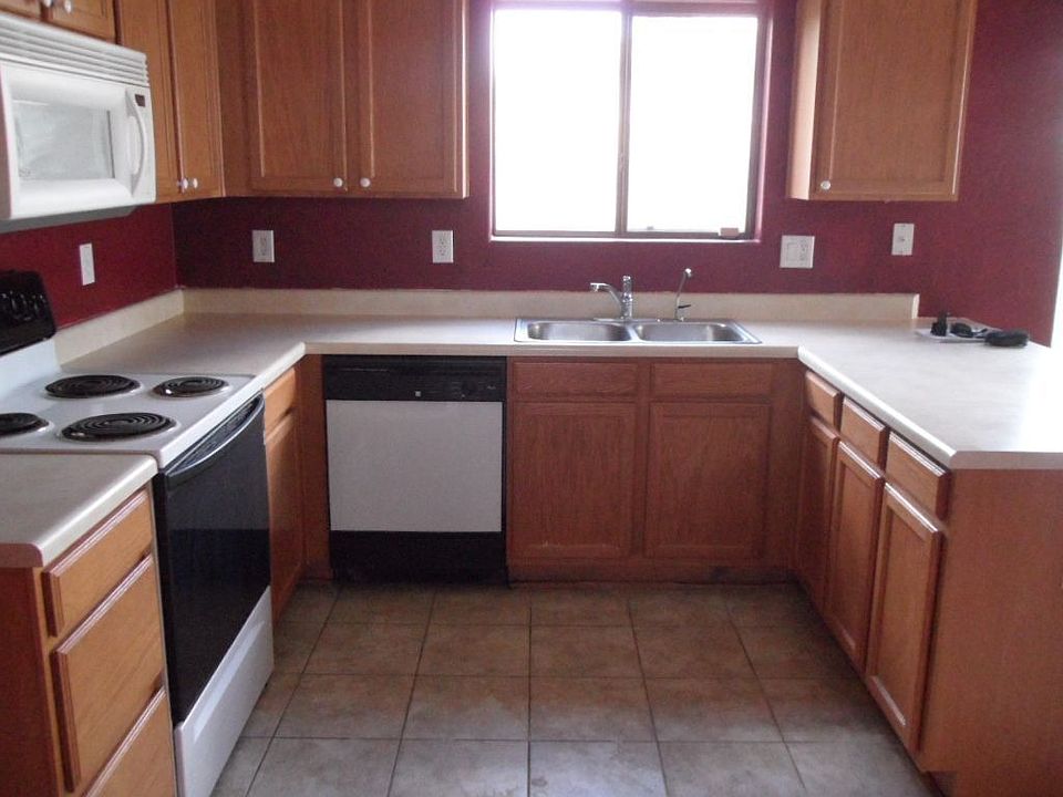 2nd image of 7624 E Boise St