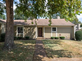 852 Todd Preis Dr, Nashville, TN 37221