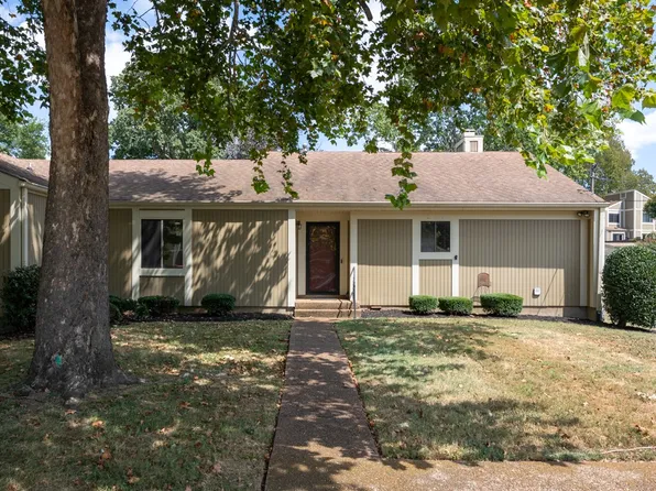 852 Todd Preis Dr, Nashville, TN 37221