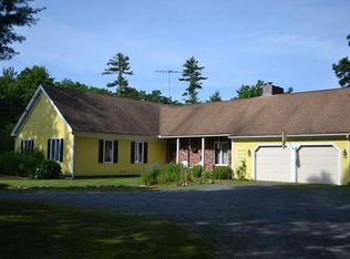 411 Snipatuit Rd, Rochester, MA 02770