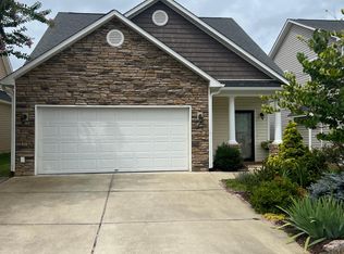 26 Daphne Dr, Arden, NC 28704
