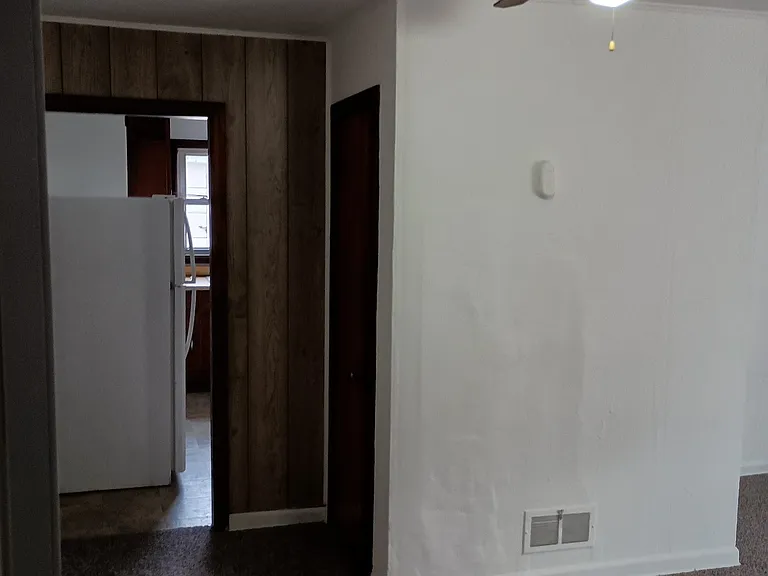 4 Carroll St #2B — Photo 15