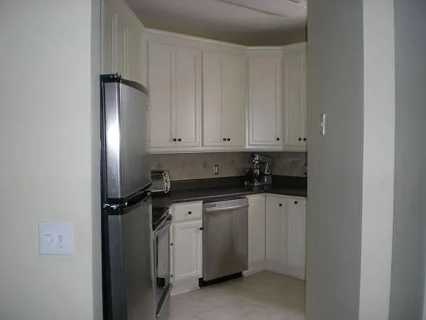New kitchen with stainless throughout 