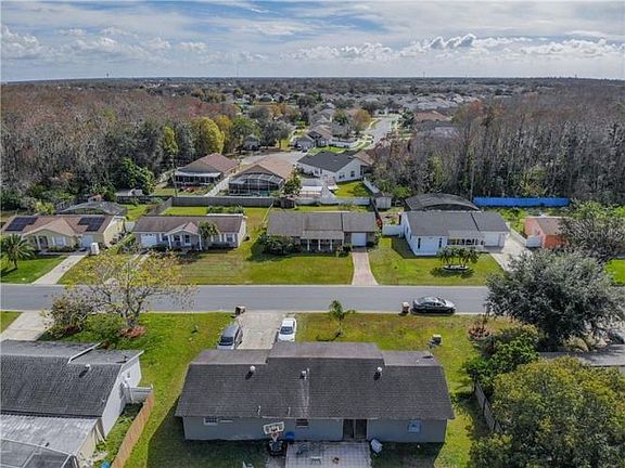 2nd image of 252 La Paz Dr