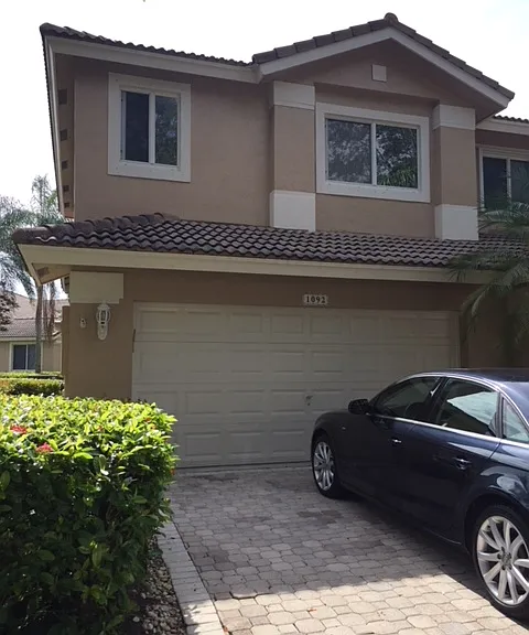 1092 SW 158th Ave — Photo 4