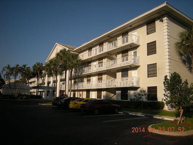 1st image of 1711 Whitehall Dr APT 406