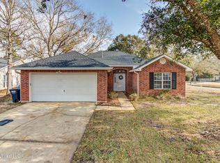 4652 Kelly Ct, Ocean Springs, MS 39564