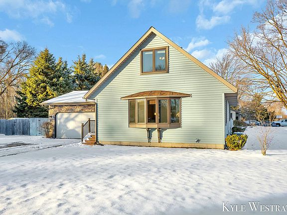 4th image of 14207 Sunview Dr
