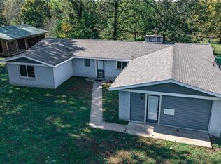10167 Fishback Rd, Gravette, AR 72736