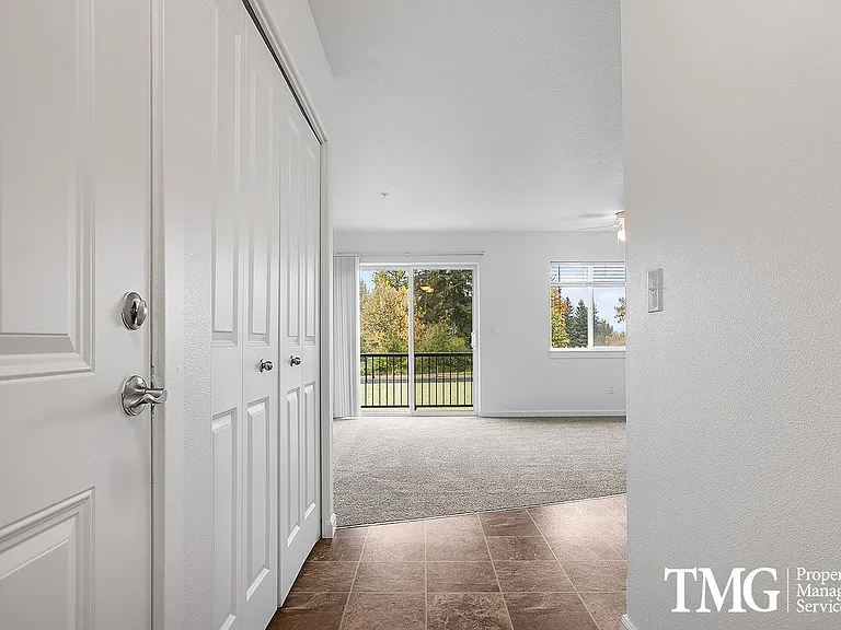 1017 SE 12th Ave — Photo 33