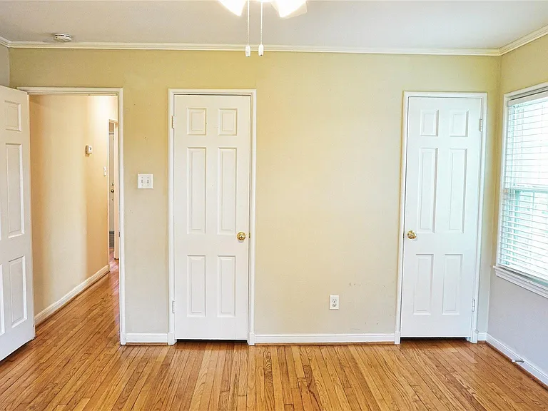 2047 McClendon St — Photo 22