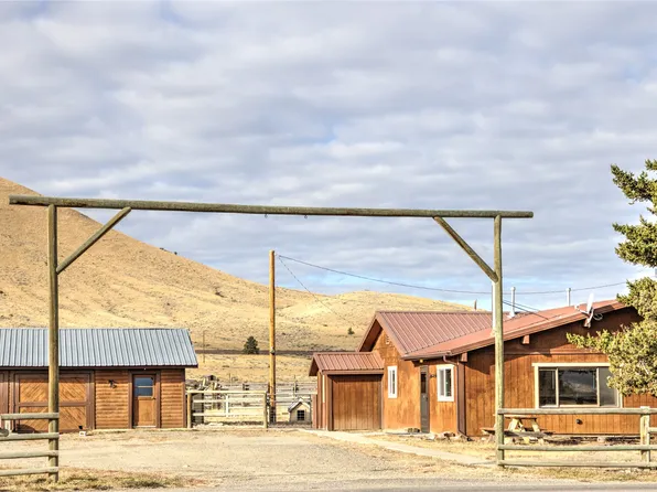 7350 Green Meadow Dr, Helena, MT 59602