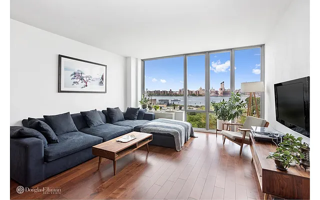 Rented by Douglas Elliman | media 19
