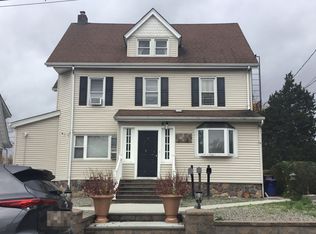 630 Ridge St, Peekskill, NY 10566