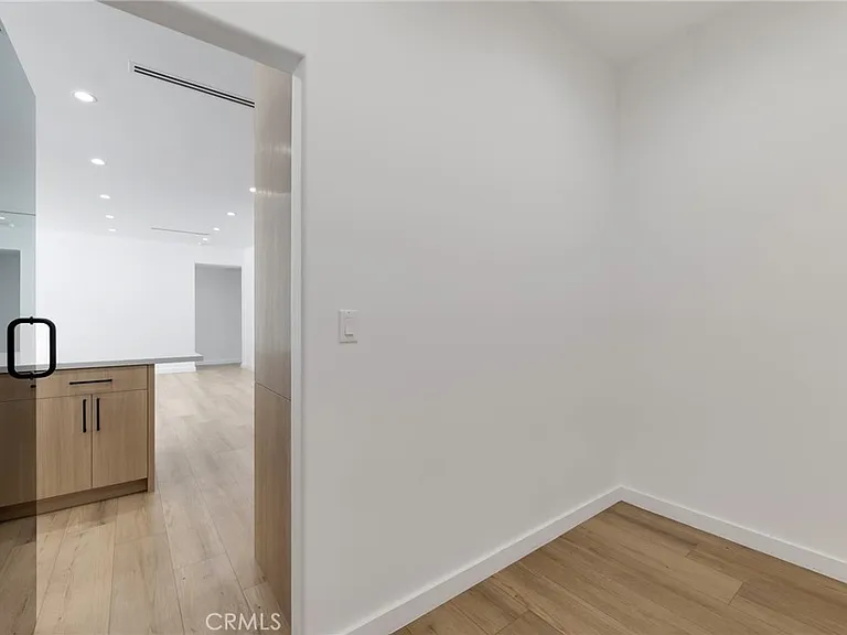 4316 Topanga Canyon Blvd — Photo 27