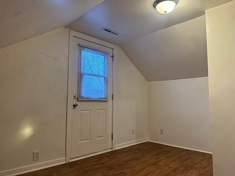 2939 Sachs St #2 — Photo 9